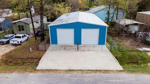 381 Antigua Drive, Point Blank, TX 77364