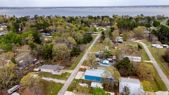 381 Antigua Drive, Point Blank, TX 77364