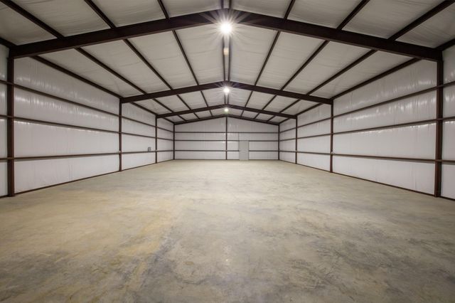 381 Antigua Drive, Point Blank, TX 77364