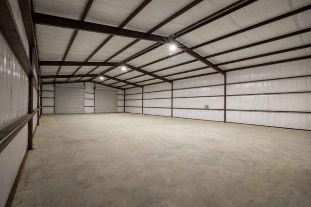 381 Antigua Drive, Point Blank, TX 77364