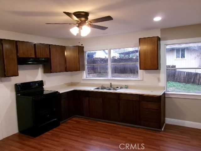 15790 42nd Avenue, Clearlake, CA 95422