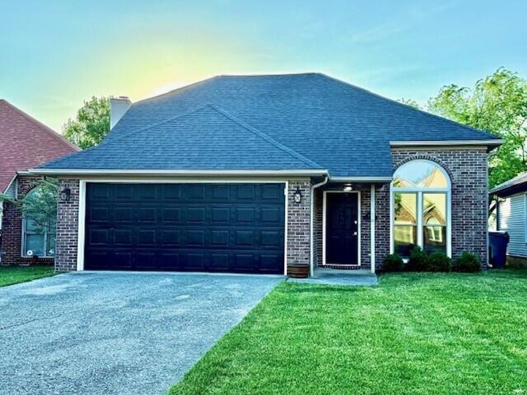 1165 Iron Lace Court, Lexington, KY 40509