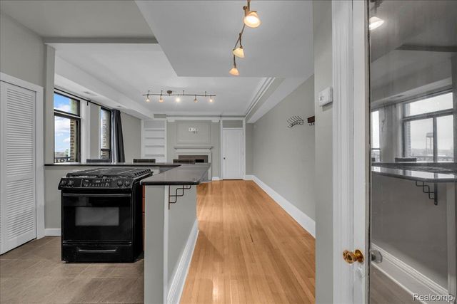 2900 E Jefferson Avenue D 301, Detroit, MI 48207