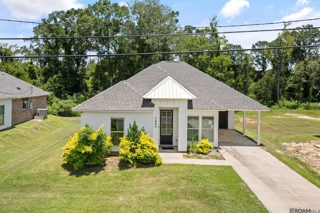 7645 Kristene Ave, Zachary, LA 70791