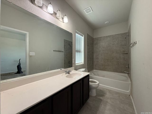 2402 PINK PEARL DR, San Antonio, TX 78224
