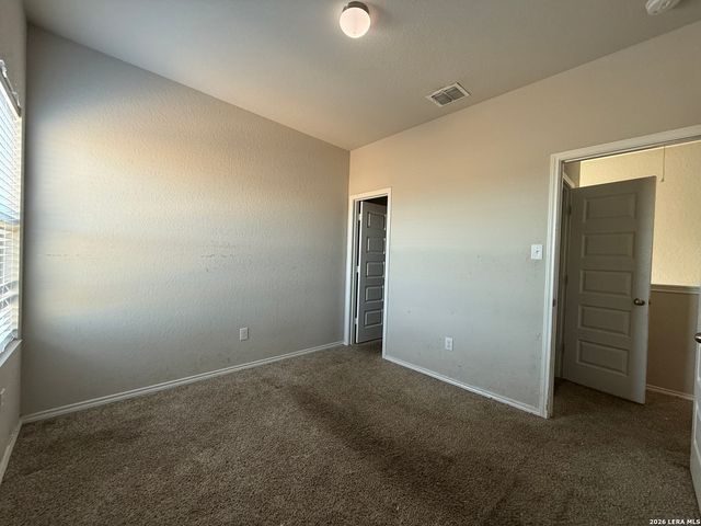 2402 PINK PEARL DR, San Antonio, TX 78224