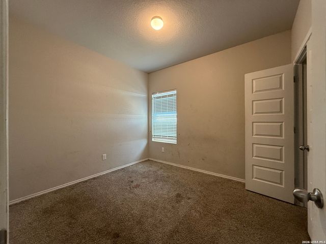 2402 PINK PEARL DR, San Antonio, TX 78224