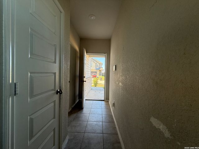 2402 PINK PEARL DR, San Antonio, TX 78224