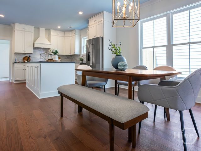 809 E 36th Street, Savannah, GA 31401
