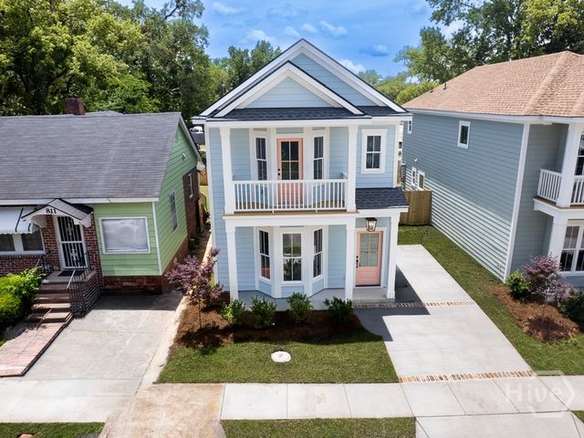 809 E 36th Street, Savannah, GA 31401