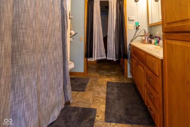 9513 S County Road 100 W, Westport, IN 47283