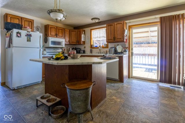 9513 S County Road 100 W, Westport, IN 47283