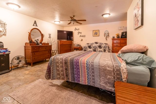 9513 S County Road 100 W, Westport, IN 47283