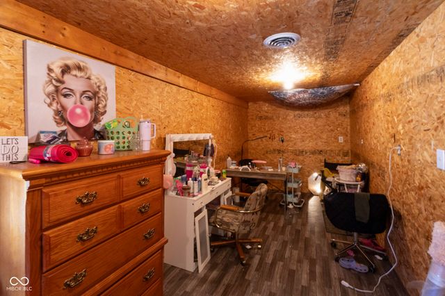 9513 S County Road 100 W, Westport, IN 47283