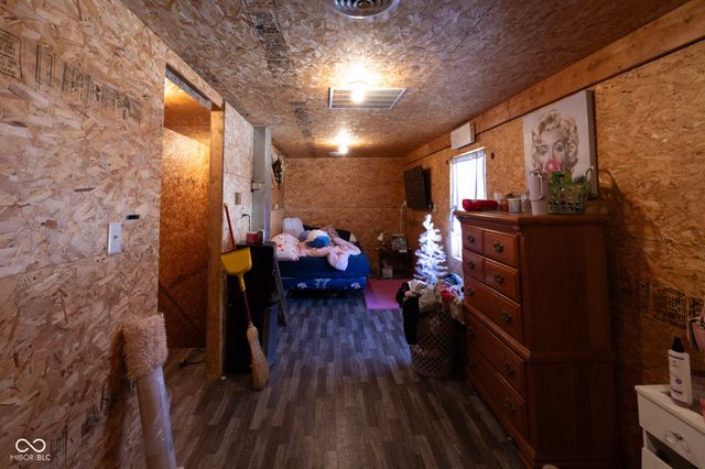 9513 S County Road 100 W, Westport, IN 47283