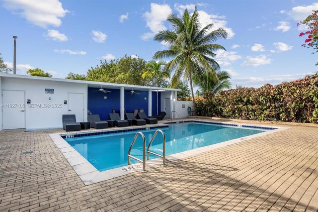 1401 SW 22nd St 1001, Miami, FL 33145