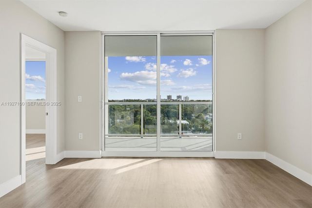 1401 SW 22nd St 1001, Miami, FL 33145