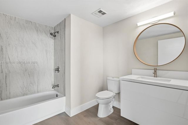 1401 SW 22nd St 1001, Miami, FL 33145