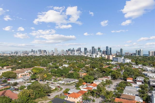 1401 SW 22nd St 1001, Miami, FL 33145