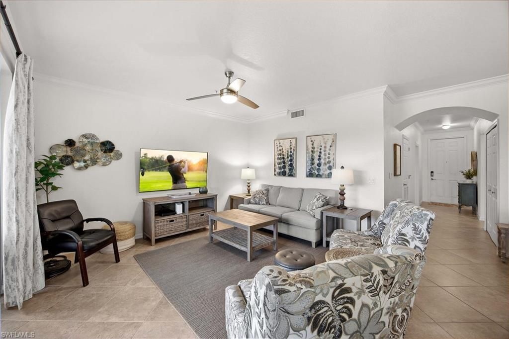 9820 Giaveno CIR 1417, NAPLES, FL 34113 — photo 3