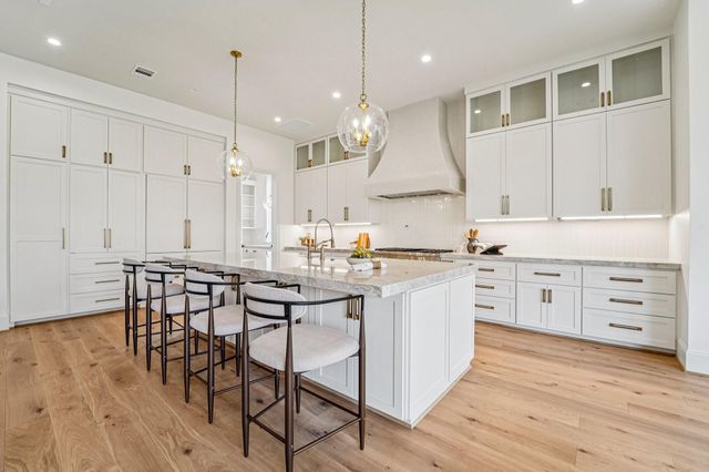 1306 Curtin Street, Houston, TX 77018