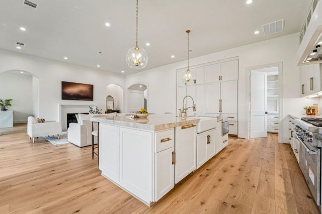 1306 Curtin Street, Houston, TX 77018