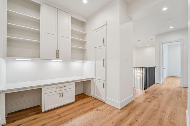 1306 Curtin Street, Houston, TX 77018