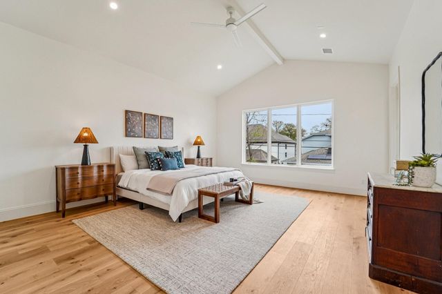 1306 Curtin Street, Houston, TX 77018