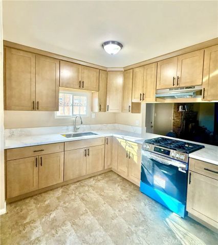 1151 E 33rd, San Bernardino, CA 92404