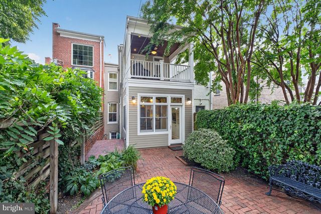 138 D ST SE, Washington, DC 20003
