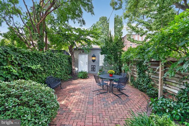 138 D ST SE, Washington, DC 20003