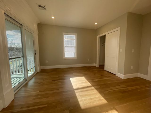 1166 Fellsway 2, Malden, MA 02148