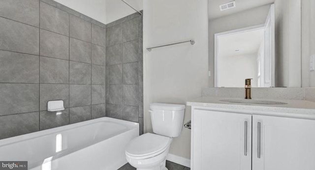 8302 DIETER DR, Rosedale, MD 21237