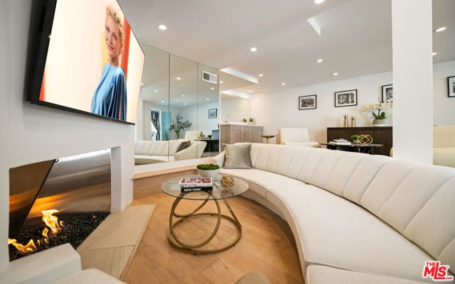 1415 Braeridge Drive, Beverly Hills, CA 90210