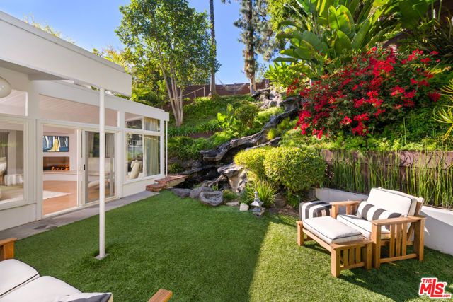 1415 Braeridge Drive, Beverly Hills, CA 90210