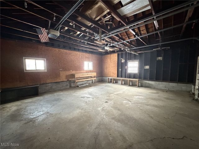 369 6th Street, Campbell, OH 44405