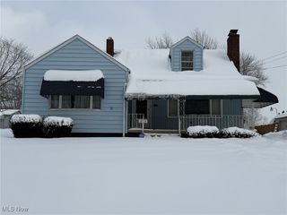 369 6th Street, Campbell, OH 44405