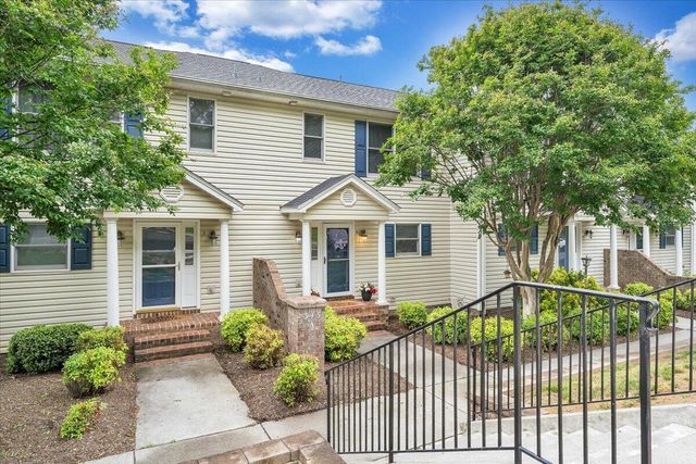 345 Cambridge CT A4, Hardy, VA 24101