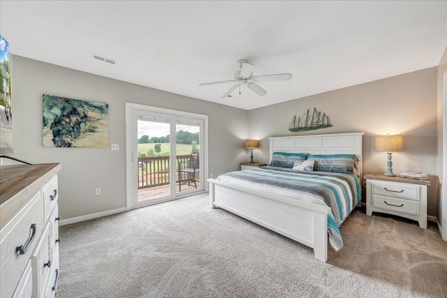 345 Cambridge CT A4, Hardy, VA 24101