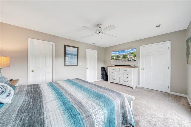 345 Cambridge CT A4, Hardy, VA 24101