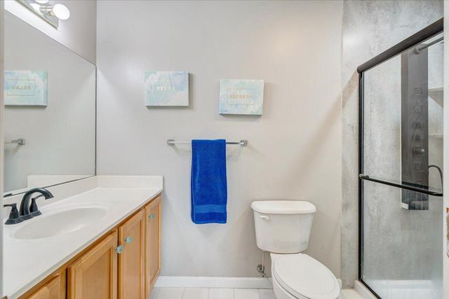 345 Cambridge CT A4, Hardy, VA 24101