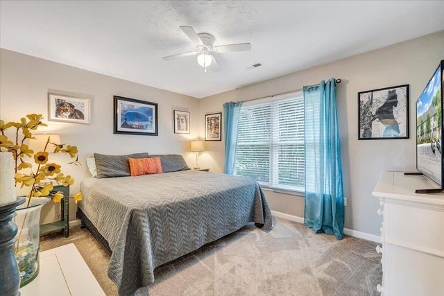 345 Cambridge CT A4, Hardy, VA 24101