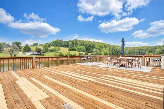 345 Cambridge CT A4, Hardy, VA 24101