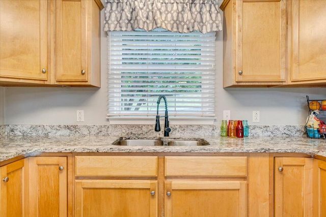 345 Cambridge CT A4, Hardy, VA 24101