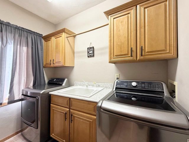 W8710 Birdie Lane, Beaver Dam, WI 53916
