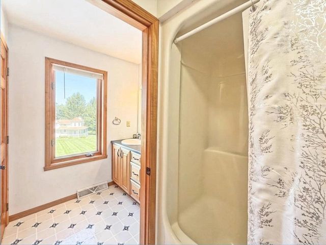 W8710 Birdie Lane, Beaver Dam, WI 53916