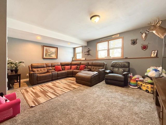 W8710 Birdie Lane, Beaver Dam, WI 53916