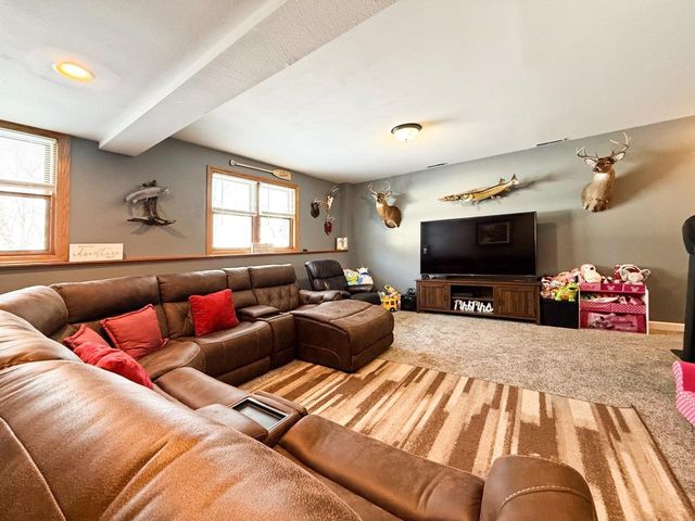 W8710 Birdie Lane, Beaver Dam, WI 53916