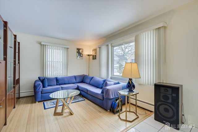 32 Sheridan Avenue, Metuchen, NJ 08840