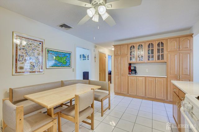 32 Sheridan Avenue, Metuchen, NJ 08840